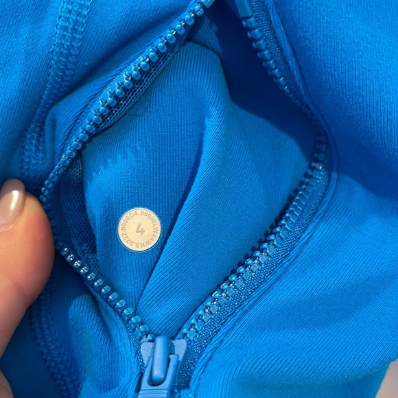 Lululemon Define Jacket in poolside - Picture 4 of 4